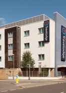 EXTERIOR_BUILDING Travelodge Bracknell Central