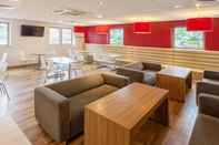 Bar, Kafe, dan Lounge Travelodge Bracknell Central