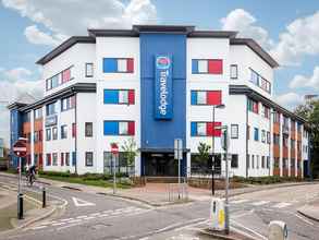 ภายนอกอาคาร 4 Travelodge Woking Central