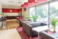 Lobi Travelodge London Twickenham