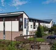 Exterior 5 Travelodge Perth Broxden Junction