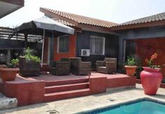 Swimming Pool 2 Residence Saint-Jacques Bord de Mer