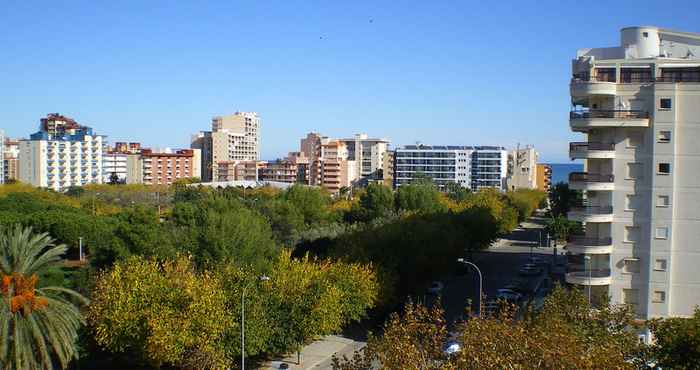 Bangunan Apartamentos Gandia Playa 3000