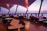Bar, Cafe and Lounge Movenpick Beach Resort Al Khobar