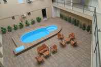 Swimming Pool Hotel Aracaju Express
