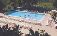 Hồ bơi 5 Villaggio Club Baia di Paradiso