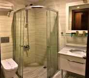 In-room Bathroom 5 Kilpa Hotel Uzungol