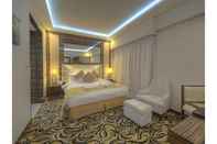 Bedroom Orchid Vue Hotel
