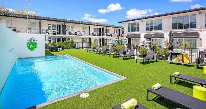 Swimming Pool Regent of Rotorua Boutique Hotel