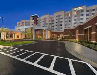 Lobby 2 Embassy Suites by Hilton Chicago Naperville