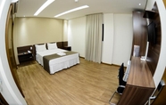 Kamar Tidur 7 Mohave Hotel