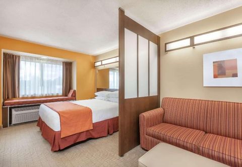 臥室 MICROTEL INN & SUITES BY WYNDHAM VERONA