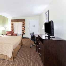 迪凱特市中心亞特蘭大區溫德姆速 8 飯店1 , 飯店Peachtree Center