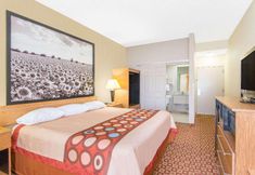 Others 4 Super 8 by Wyndham Wichita South