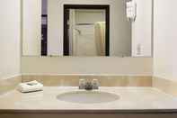 In-room Bathroom Super 8 by Wyndham Danville