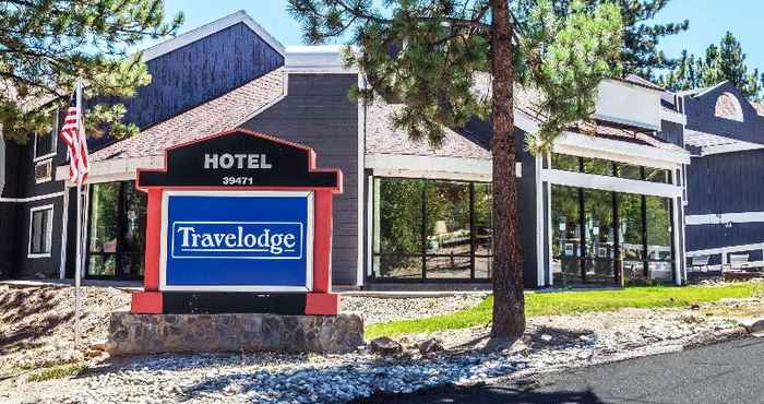 Bangunan Travelodge by Wyndham Big Bear Lake CA