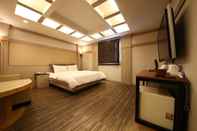 Kamar Tidur Hotel Valentine