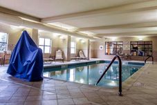 Swimming Pool Comfort Inn & Suites adj to Akwesasne Mohawk Casin