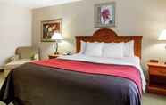Bedroom 2 Comfort Inn & Suites adj to Akwesasne Mohawk Casin