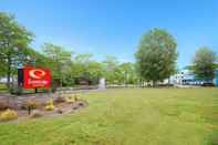 Exterior Econo Lodge Inn & Suites Old Saybrook - Westbrook