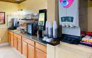 ร้านอาหาร 7 Econo Lodge Inn & Suites Old Saybrook - Westbrook