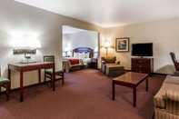 Common Space Quality Inn Suites Keokuk Area