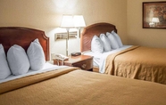 ห้องนอน 3 Quality Inn & Suites Bellville – Mansfield