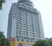 Bangunan 7 Vienna Hotel Chaoyang Road