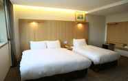 Bedroom 3 Jinju Dongbang Tourist Hotel