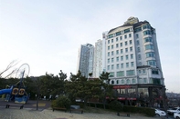 Bên ngoài Hotel Castle Beach