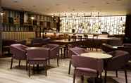 Quầy bar, cafe và phòng lounge 3 Ever Hotel Asia
