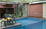 Kolam Renang 4 Primacy Apart Hotel