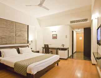 Phòng ngủ 2 Hotel Cambay Sapphire - Gandhinagar