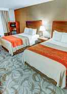 BEDROOM Comfort Inn and Suites