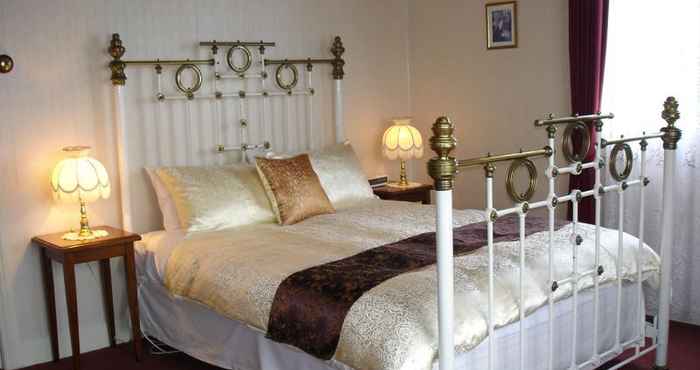 Bedroom Balconies Lakeside B&B