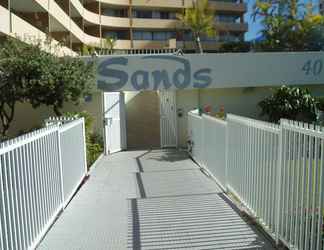 Exterior 2 At The Sands Holiday Apartments