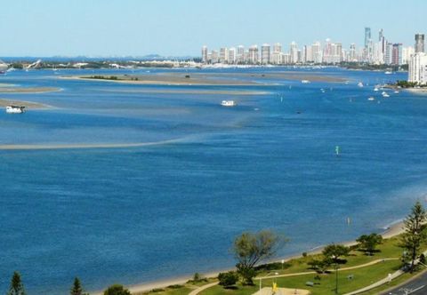 近くの景色と観光スポット Broadwater Shores