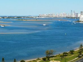 近くの景色と観光スポット 4 Broadwater Shores