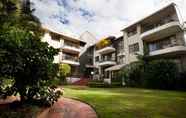 Exterior 3 Broadwater Shores