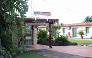 Bangunan 3 Fun  N  Sun Motel