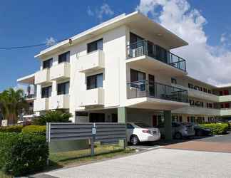 Exterior 2 Harbour Side Resort