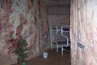 ห้องนอน Radeka Downunder Underground Motel