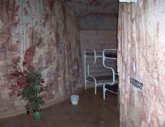 Bilik Tidur 2 Radeka Downunder Underground Motel