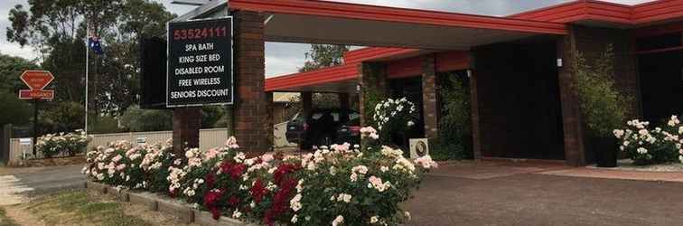 Exterior Econo Lodge Statesman Ararat