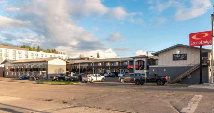 Exterior Econo Lodge Prince George