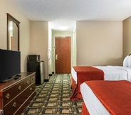 Bedroom 6 Quality Inn & Suites Mason