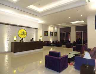 Lobby 2 Lemon Tree Hotel Dahej