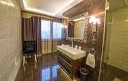 Phòng tắm bên trong 7 Hotel Delibab