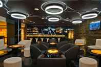 Bar, Cafe and Lounge Country Inn & Suites By Radisson, Bengaluru Hebbal