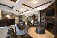 Lobby Ramada by Wyndham Conklin